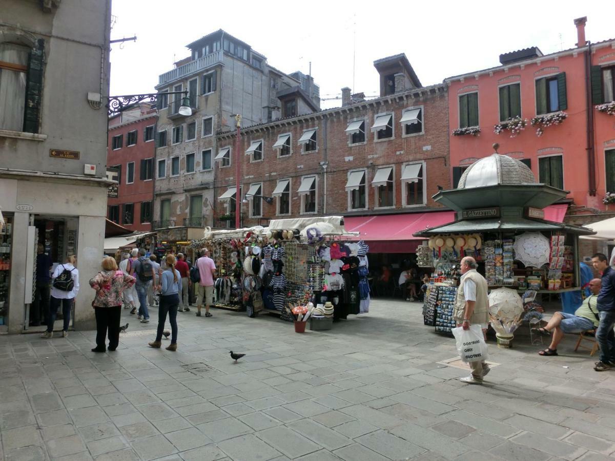 베니스 Classic Three Minutes From St Marc'S Square 아파트 외부 사진